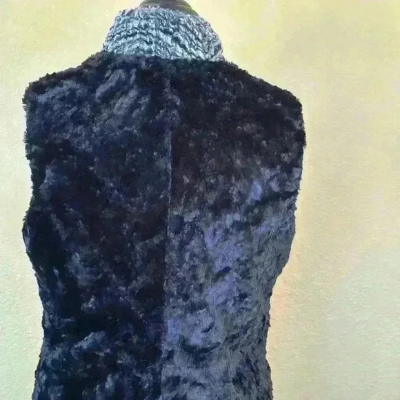 Pandemonium Seattle “Mandarin” Reversible Faux Fur Long Vest Size Medium NWOT! - Picture 10 of 11